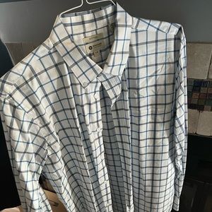 Men’s long sleeve shirt